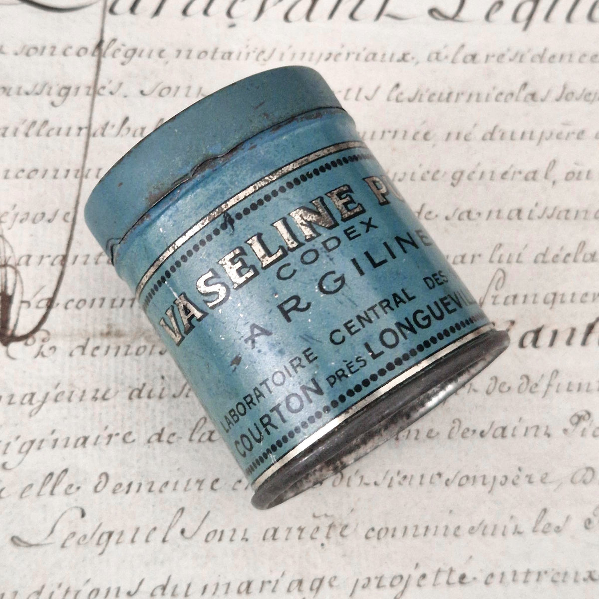 Boîte pharmaceutique « Vaseline pure – Argiline », Vers 1900