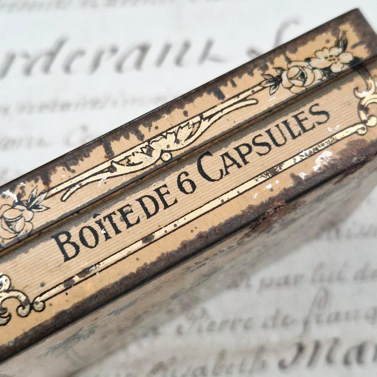 Boîte ancienne « Capsules d’huile de ricin - Effet purgatif »