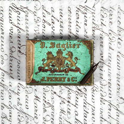 boite plumes anciennes v saglier turquoise