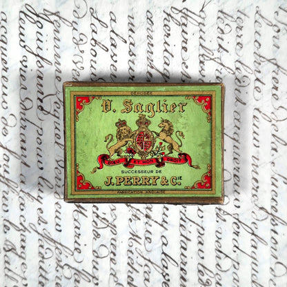 boite plumes anciennes v saglier