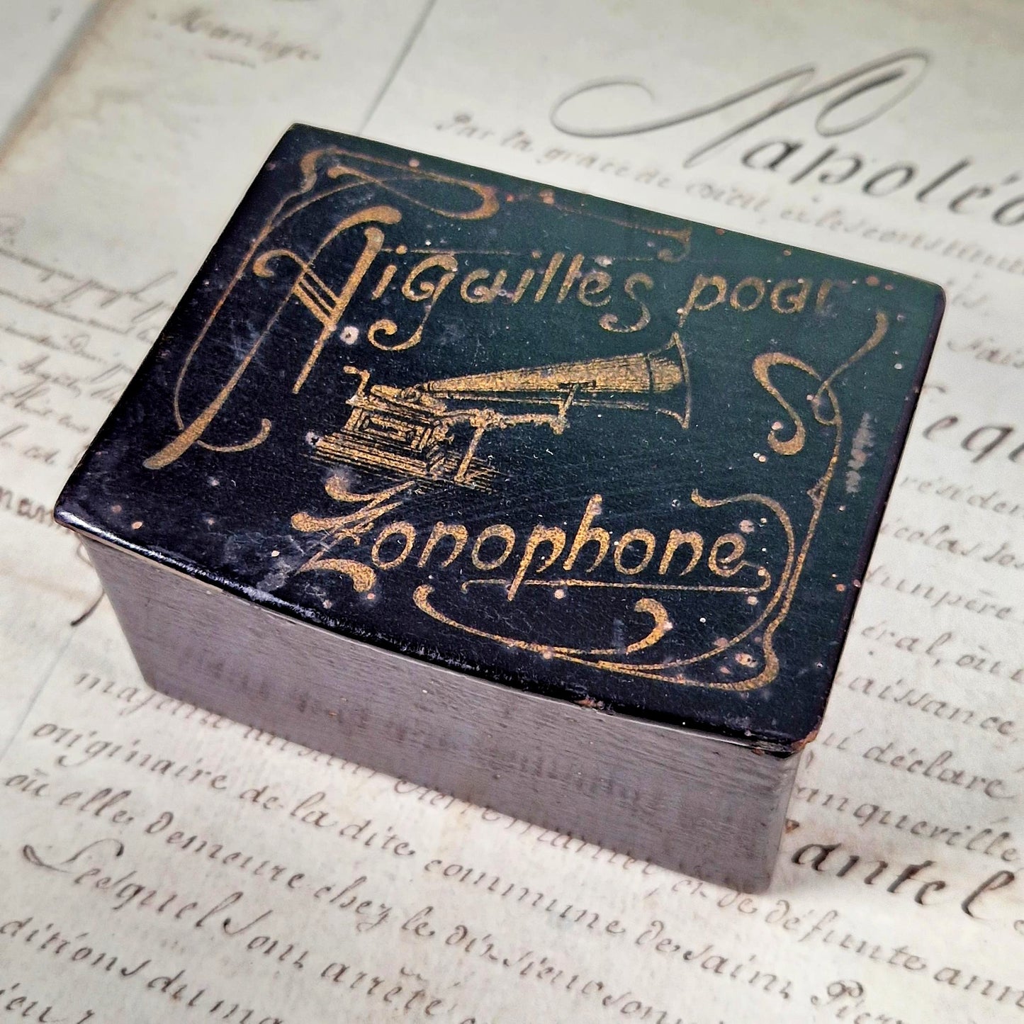 boite publicitaire belle epoque