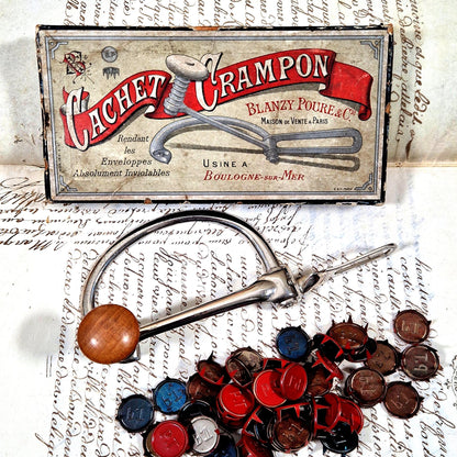 boite publicitaire cachet crampon 1900
