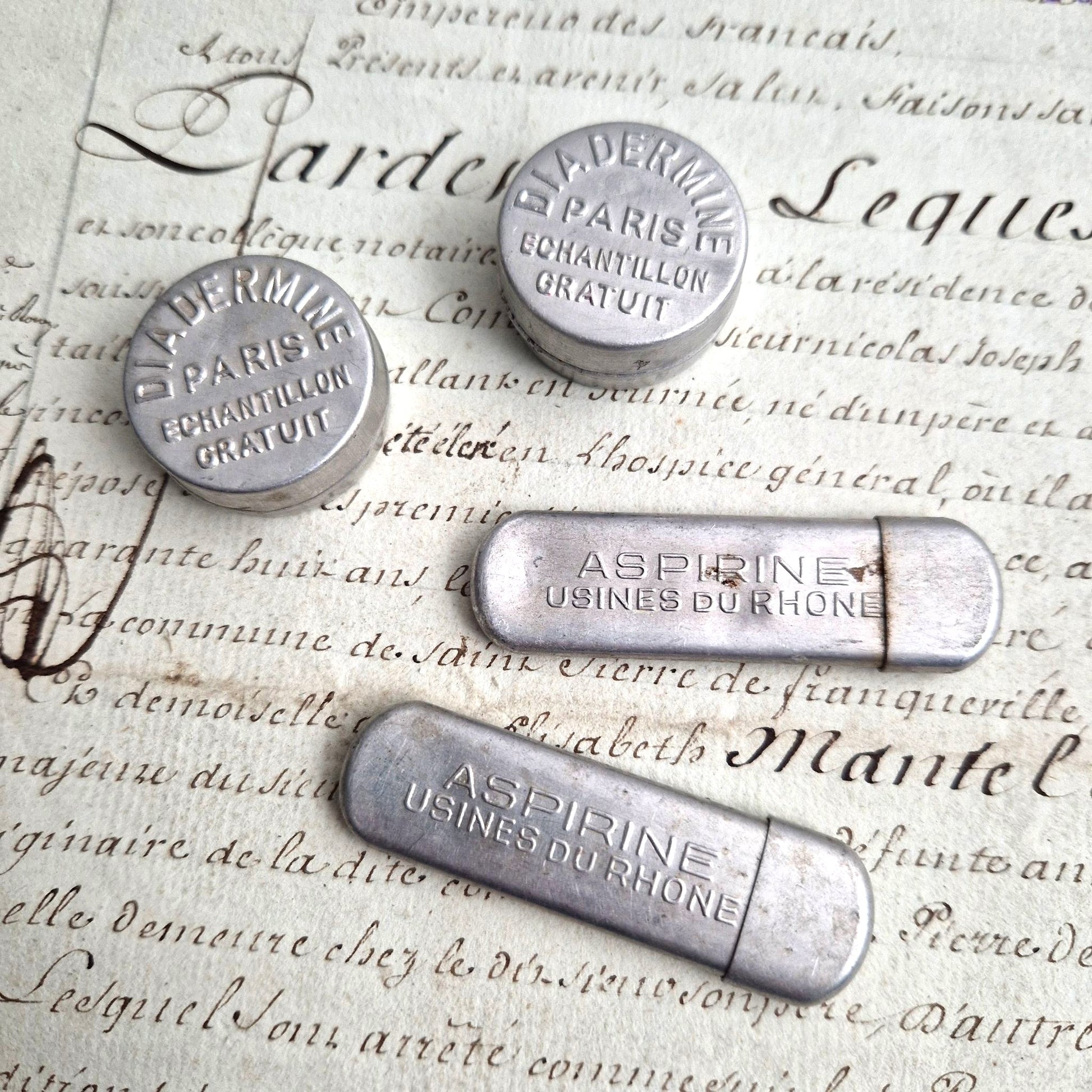 boite publicitaire diadermine paris vintage