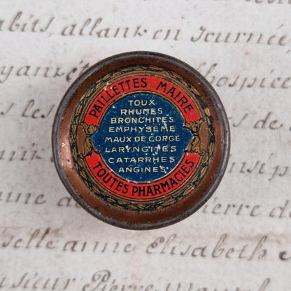 Small antique box "Paillettes Maire", circa 1900