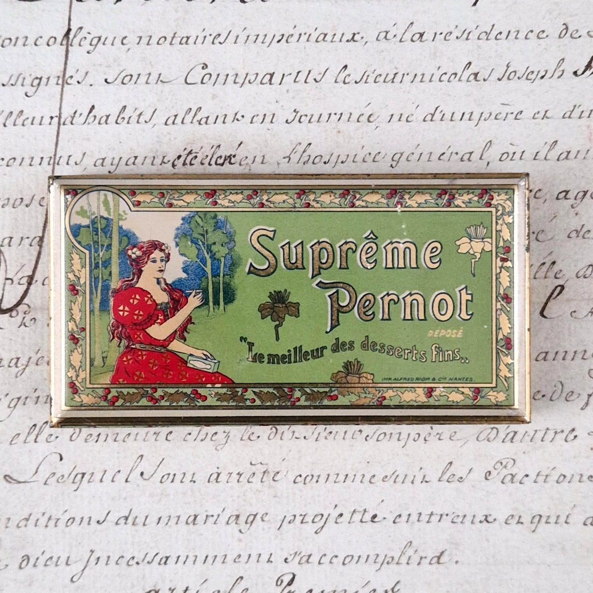 "Supreme Pernot Box - The Best of Fine Desserts"