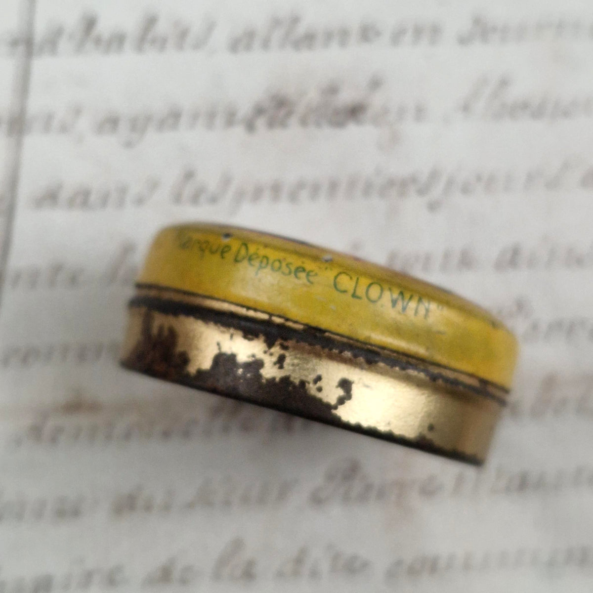 Antique miniature box of "Clown" cachou (cachou), circa 1900