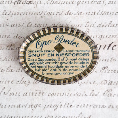 Boîte ancienne « Poudre Opo » - Poudre catarrhale