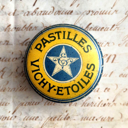 boite en têle pastilles vichy étoiles