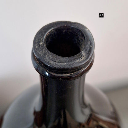 bouteille ancienne décorative verre