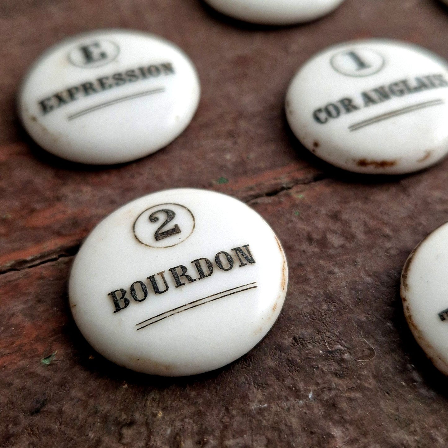 boutons émaillés porcelaine harmonium