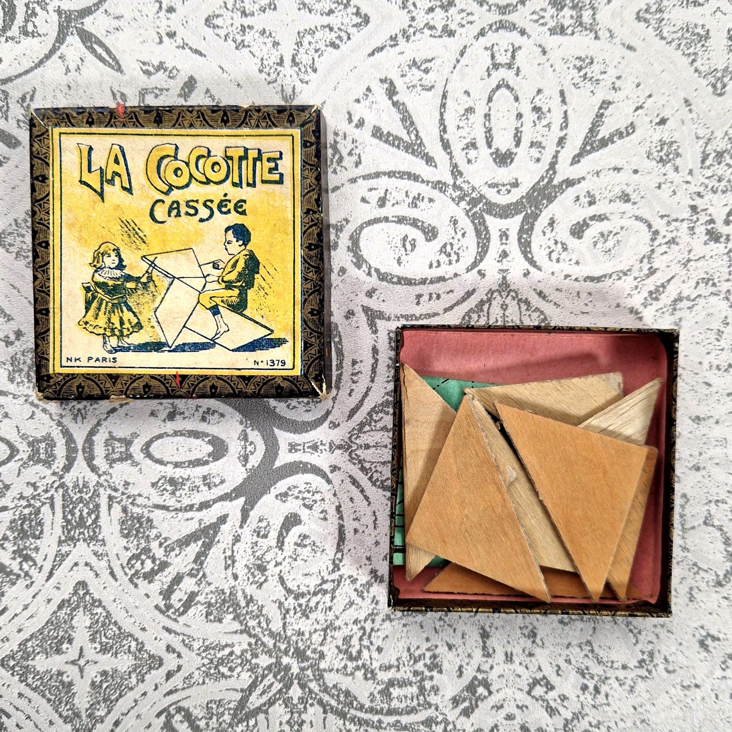 broken cocotte puzzle game nk paris