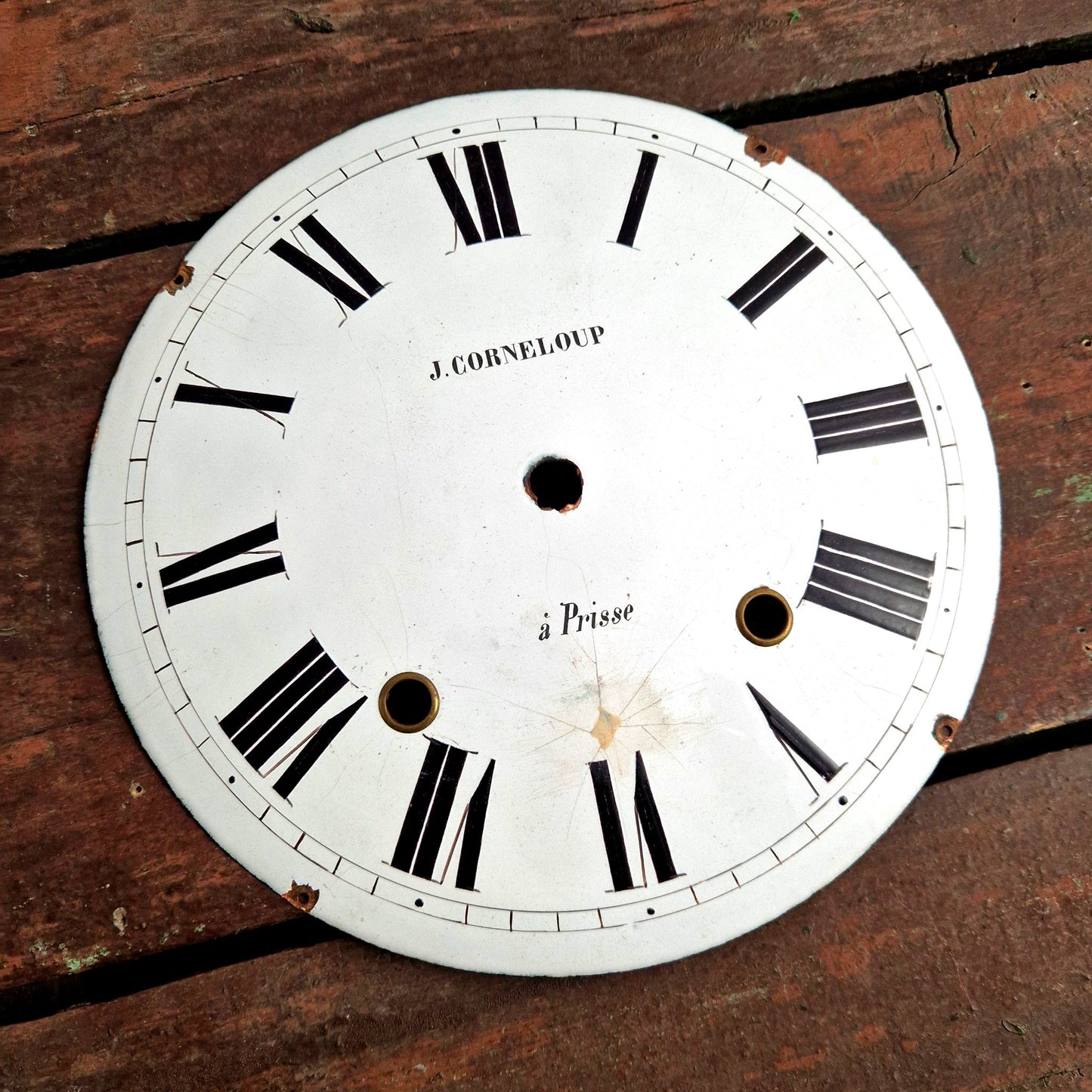 cadran horloge émaillée chiffres romains