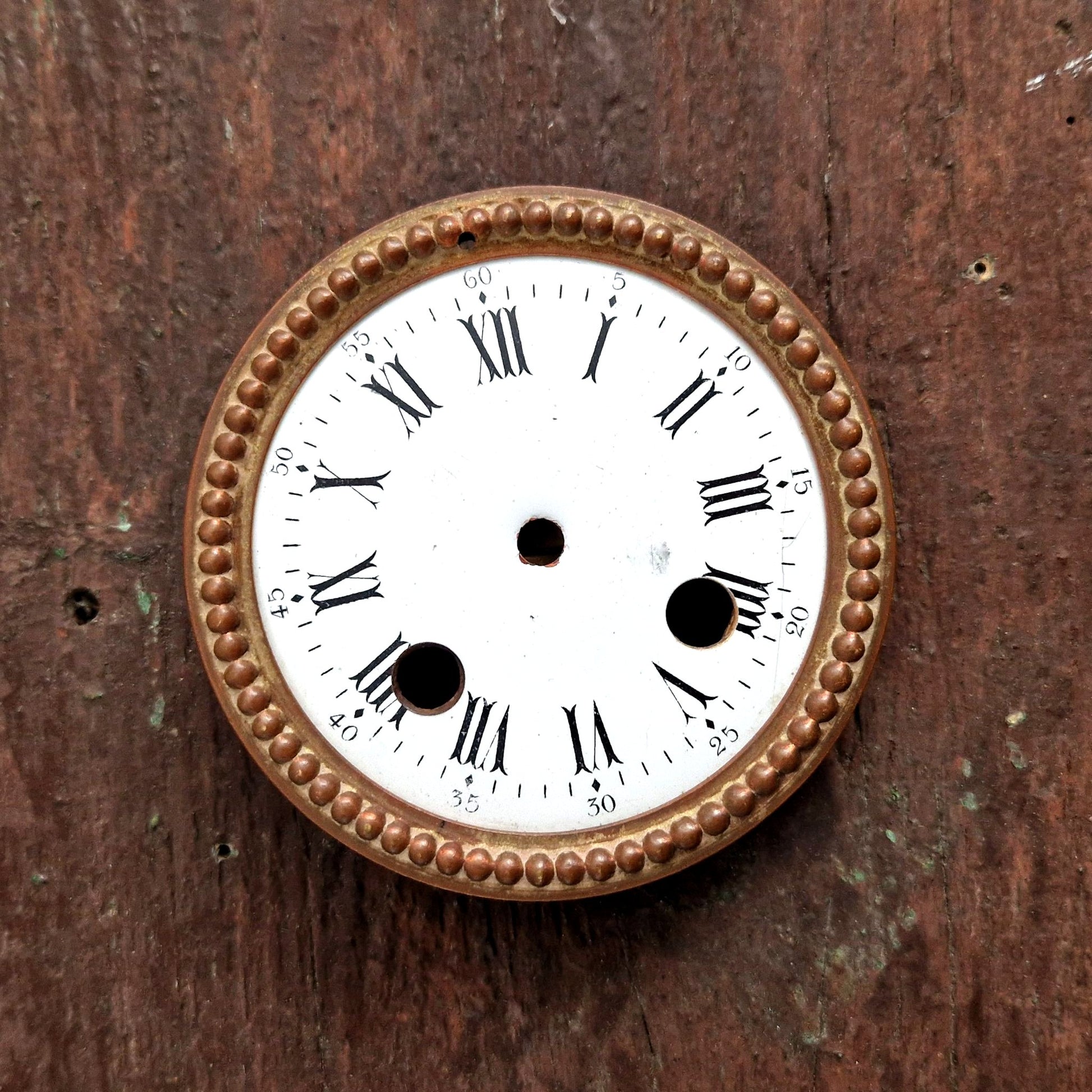 cadran pendulette émaillé perles bronze