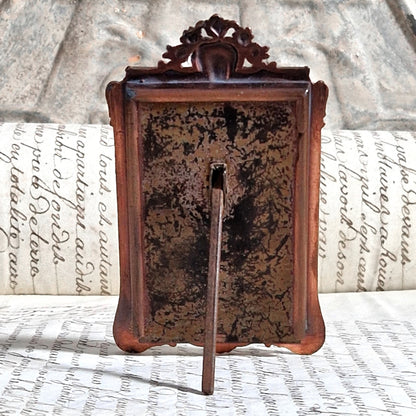 cadre métal style louis xv