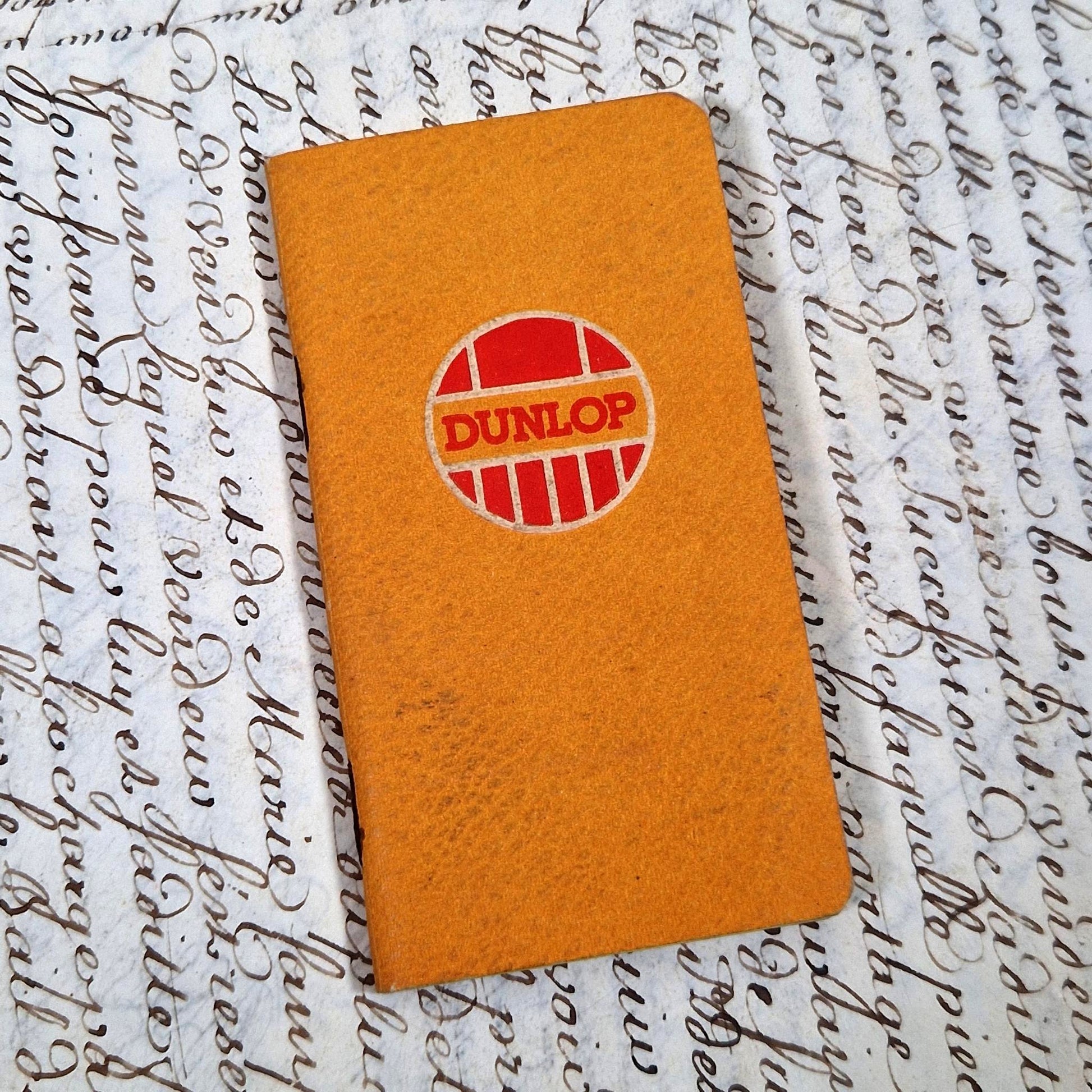 carnet ancien automobile dunlop