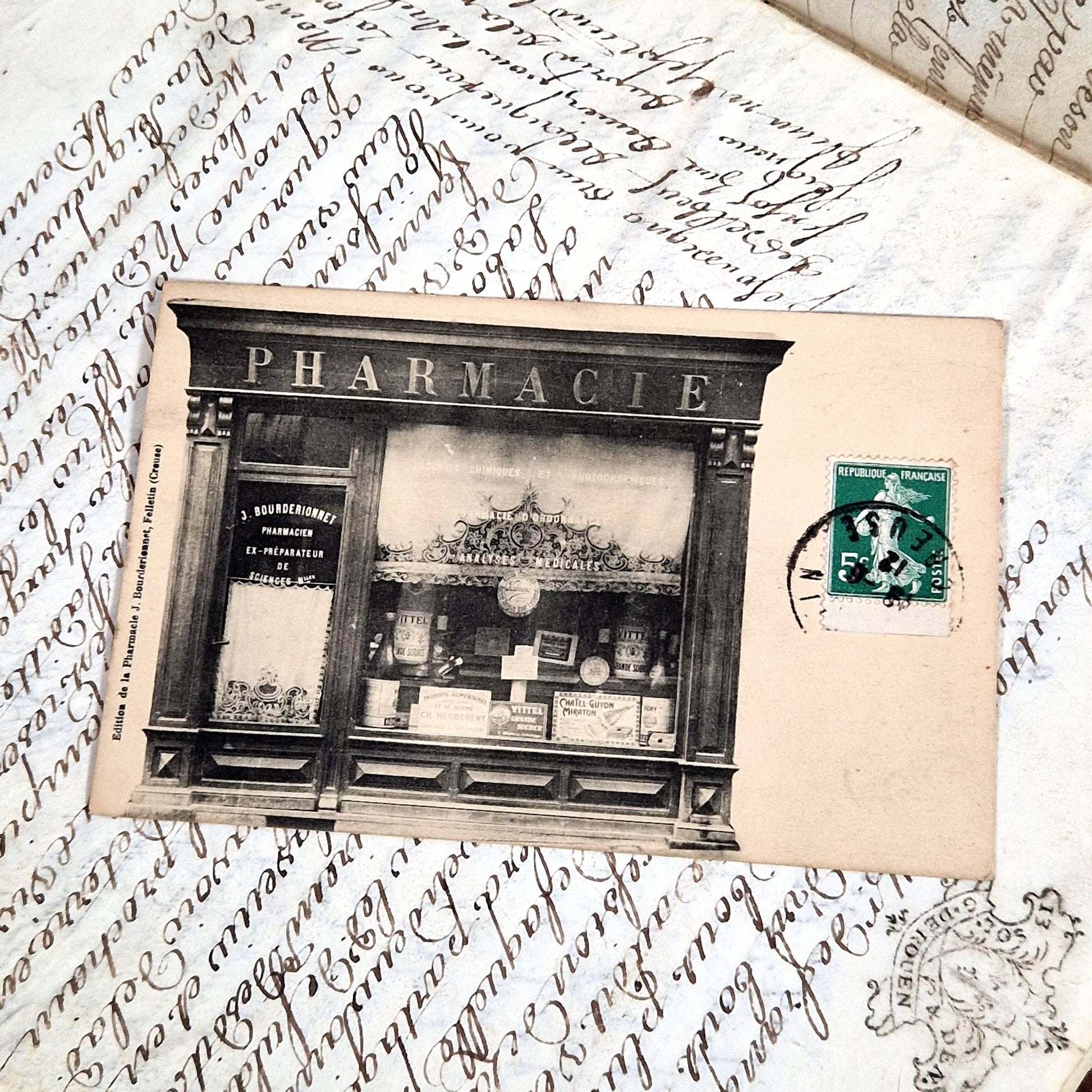 carte postale ancienne vitrine devanture pharmacie