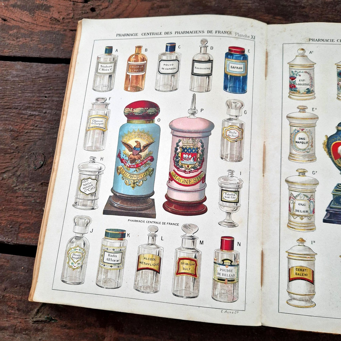 catalogue étiquettes pharmacie anciennes