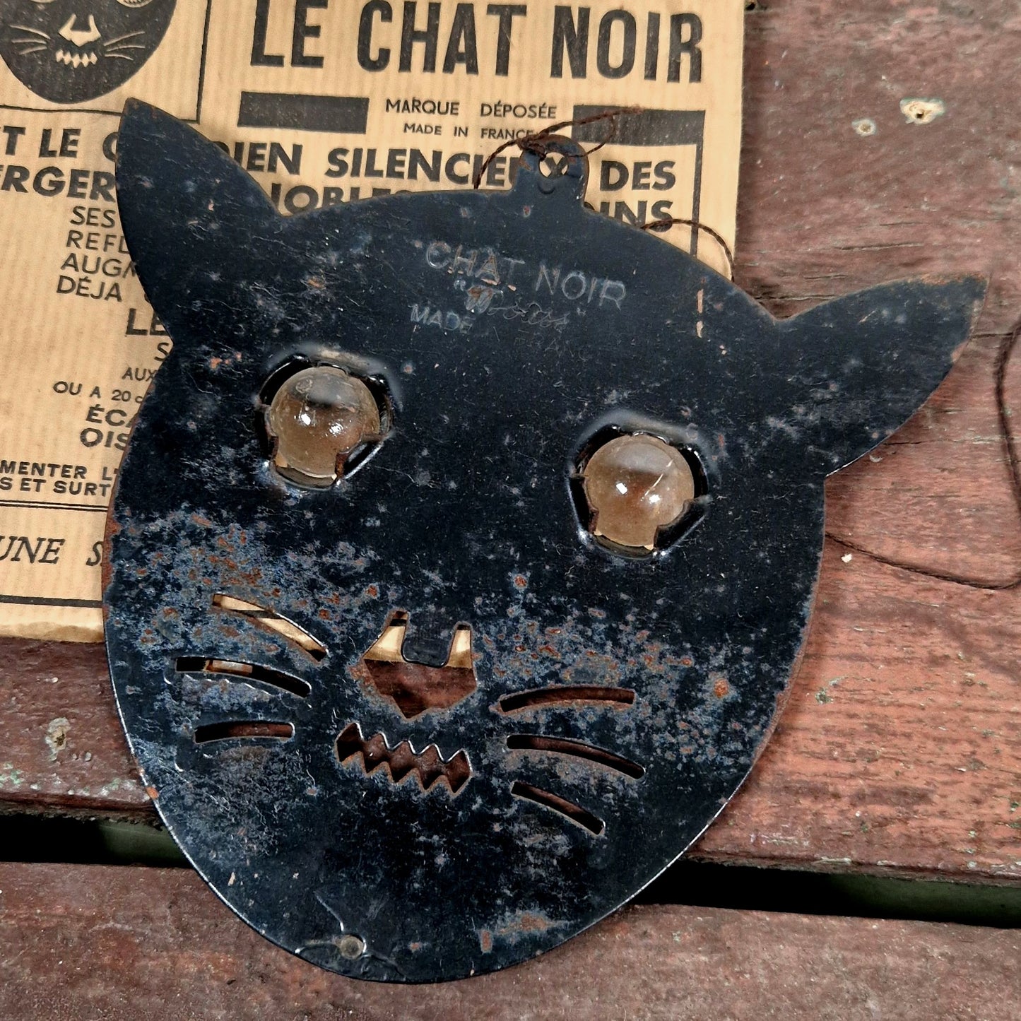 chat noir packaging papier 1950