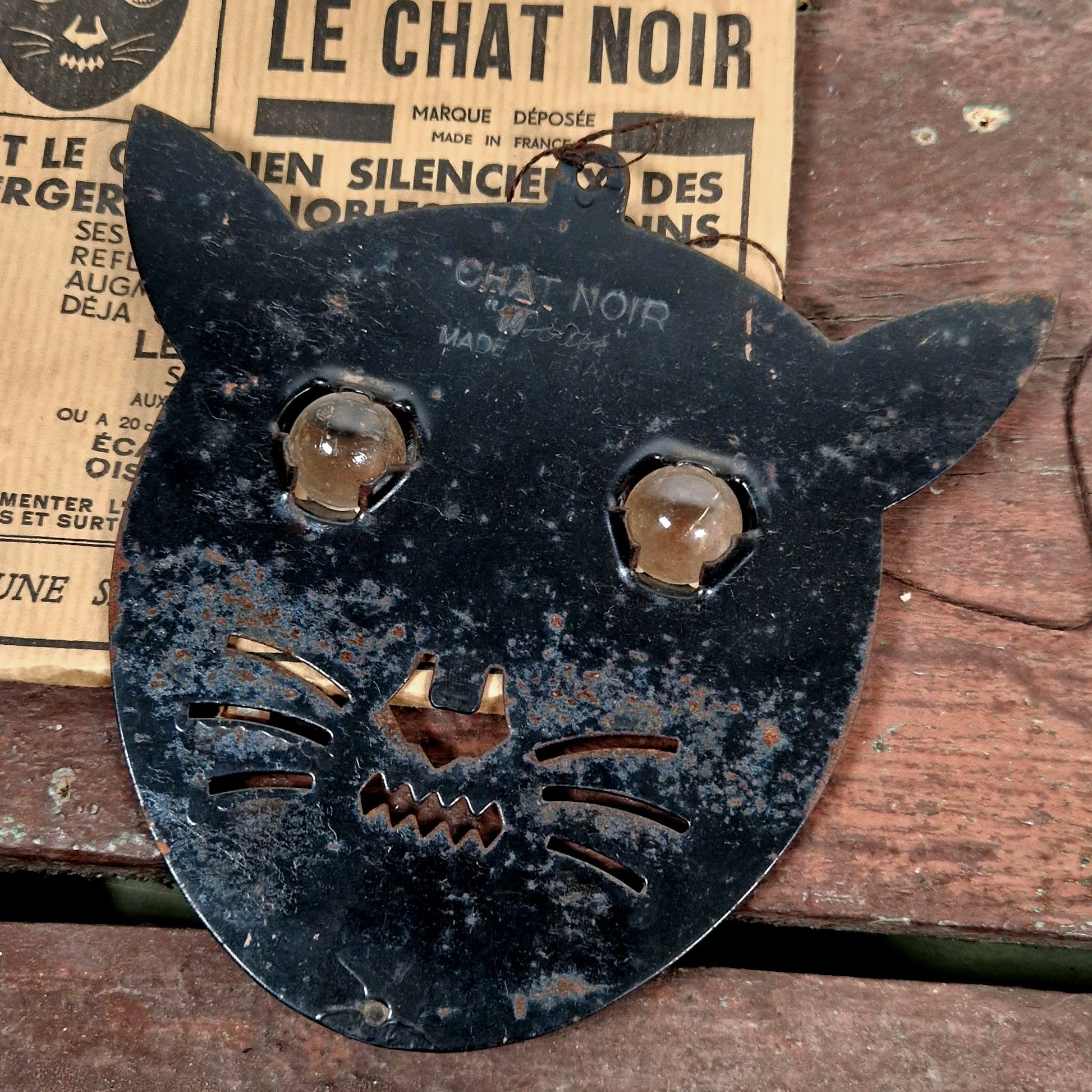 chat noir packaging papier 1950