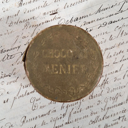chocolat menier boite publicitaire dorée