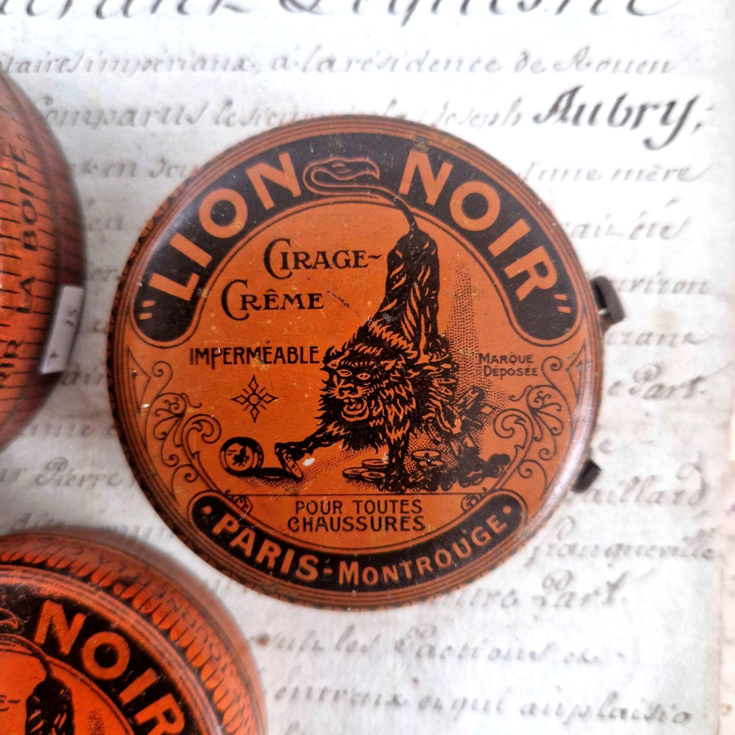 cirage ancien lion noir montrouge