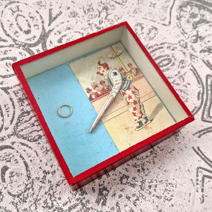 circus themed dexterity game