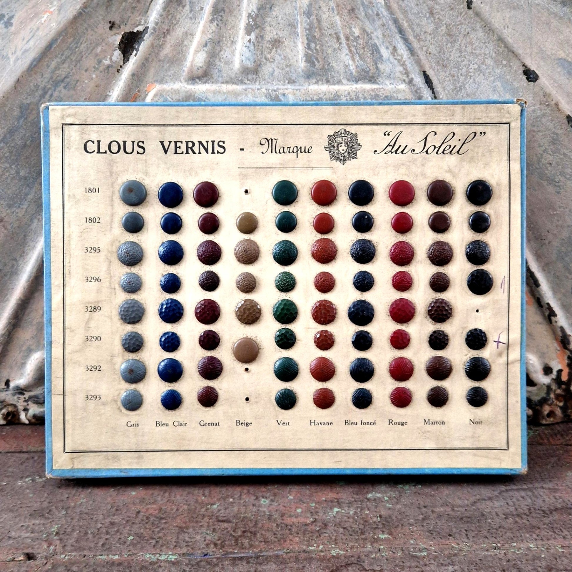 clous vernis au soleil carton publicitaire