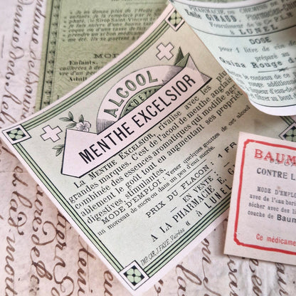Lot de 10 anciennes étiquettes de pharmacie