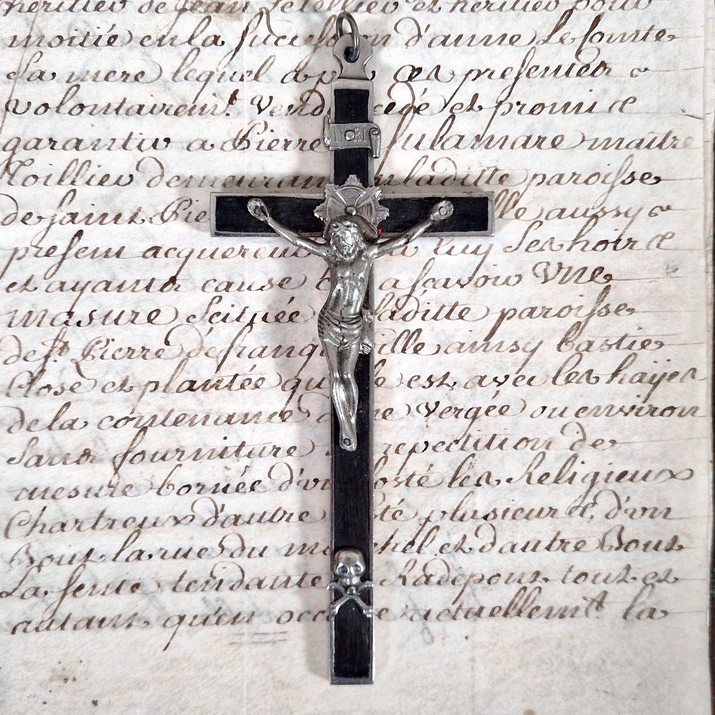 crucifix ancien bois noirci xix