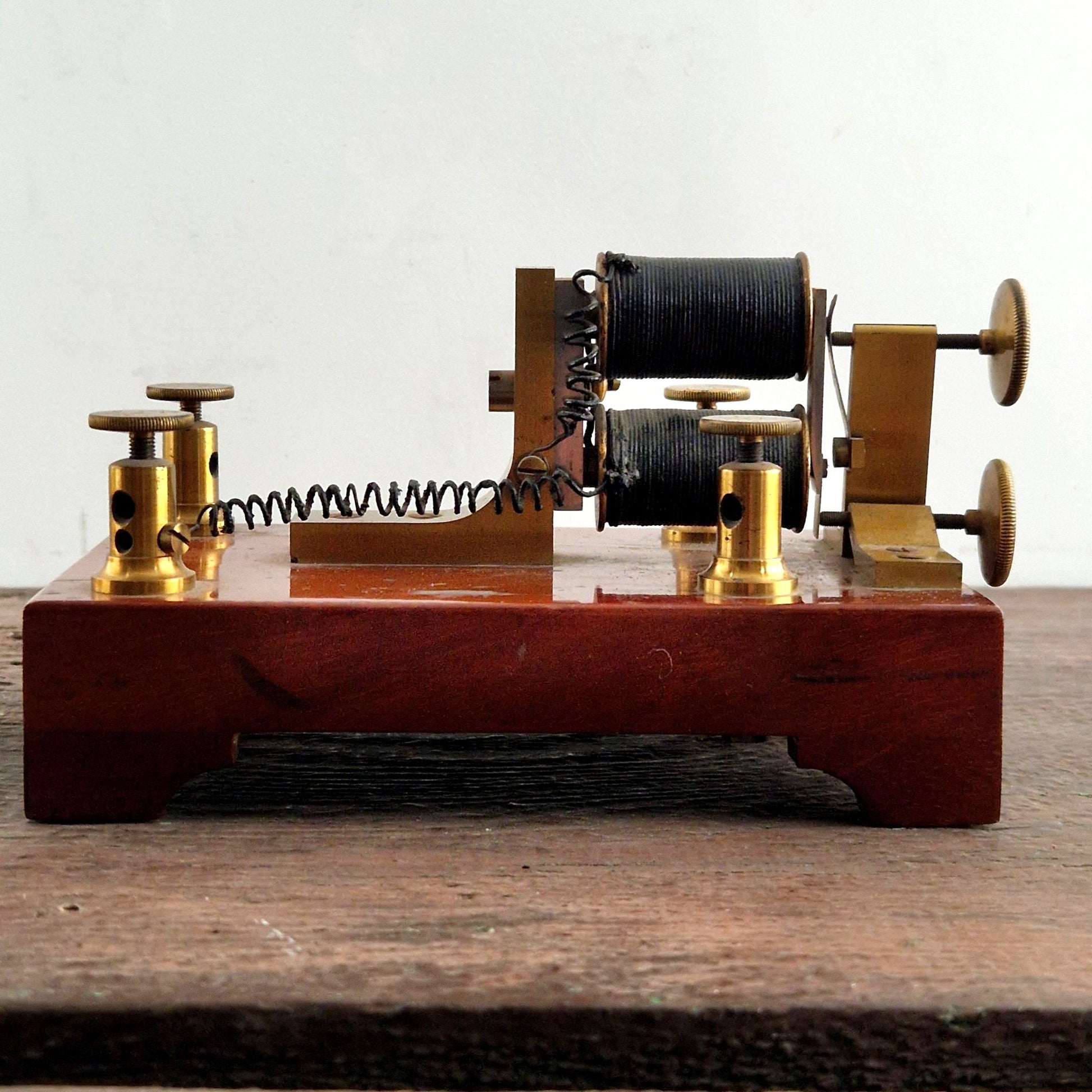 curiosite electromagnetique didactique