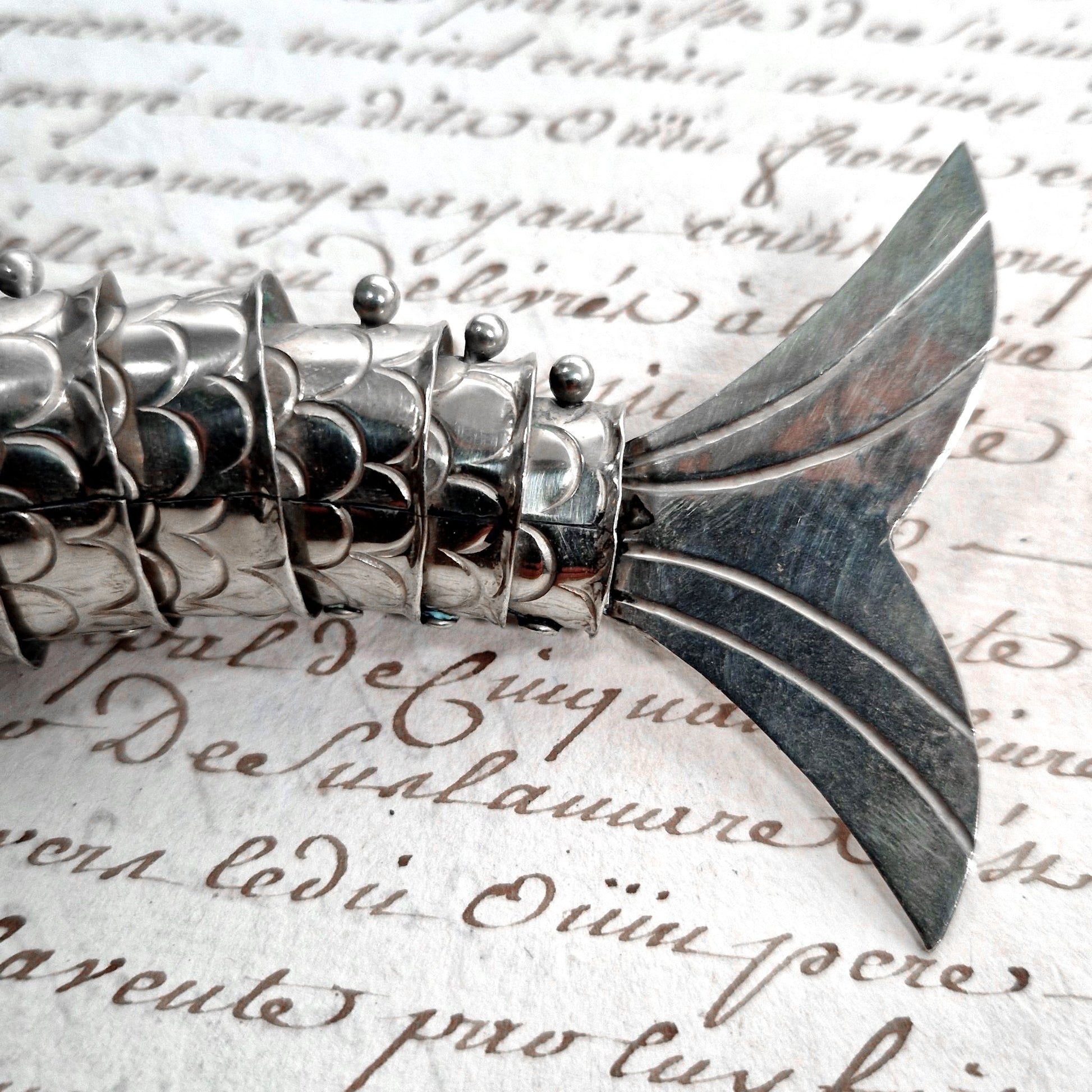 curiosité vintage decapsuleur