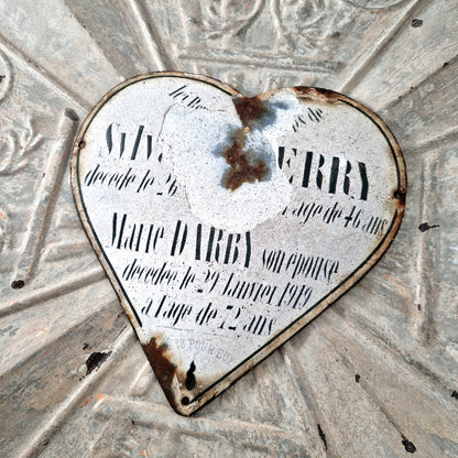 curiosity mourning heart plaque