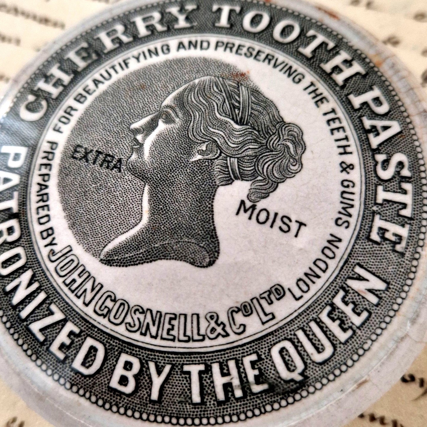 dentifrice ancien cherry tooth paste