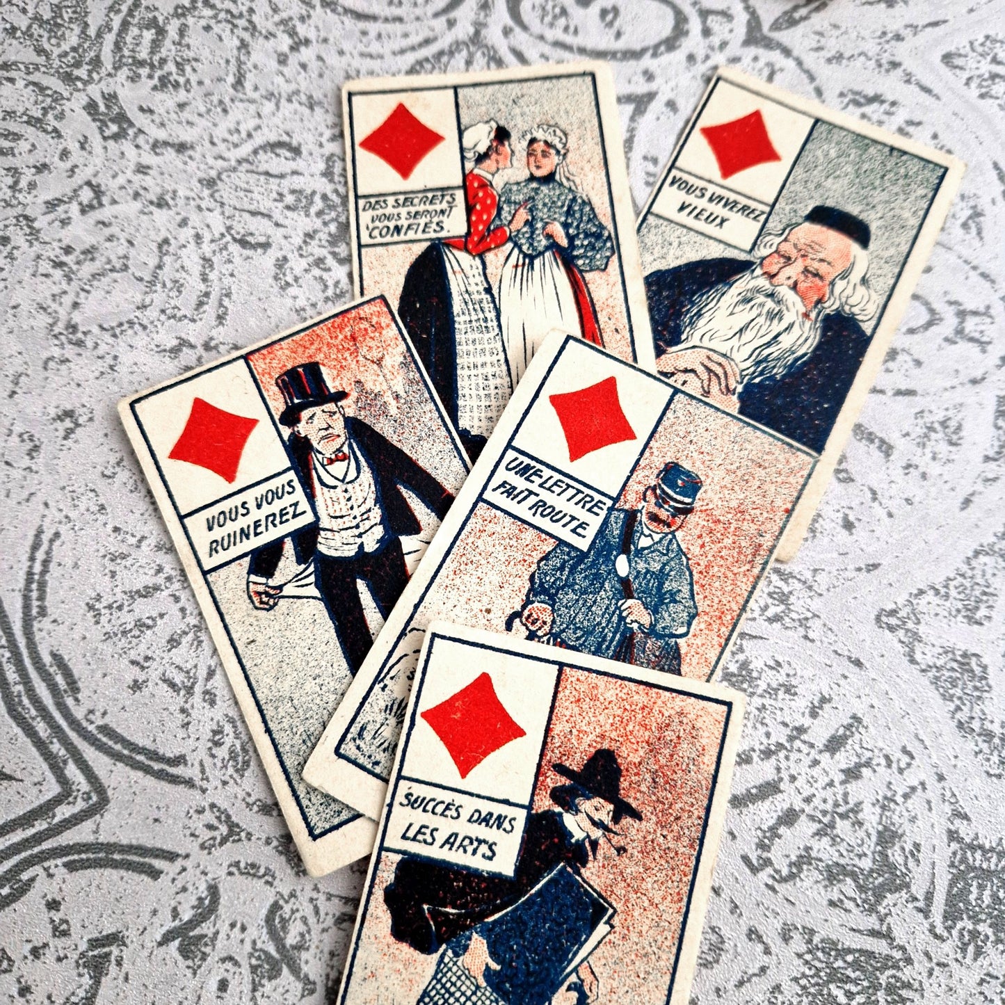 divination cards france vintage