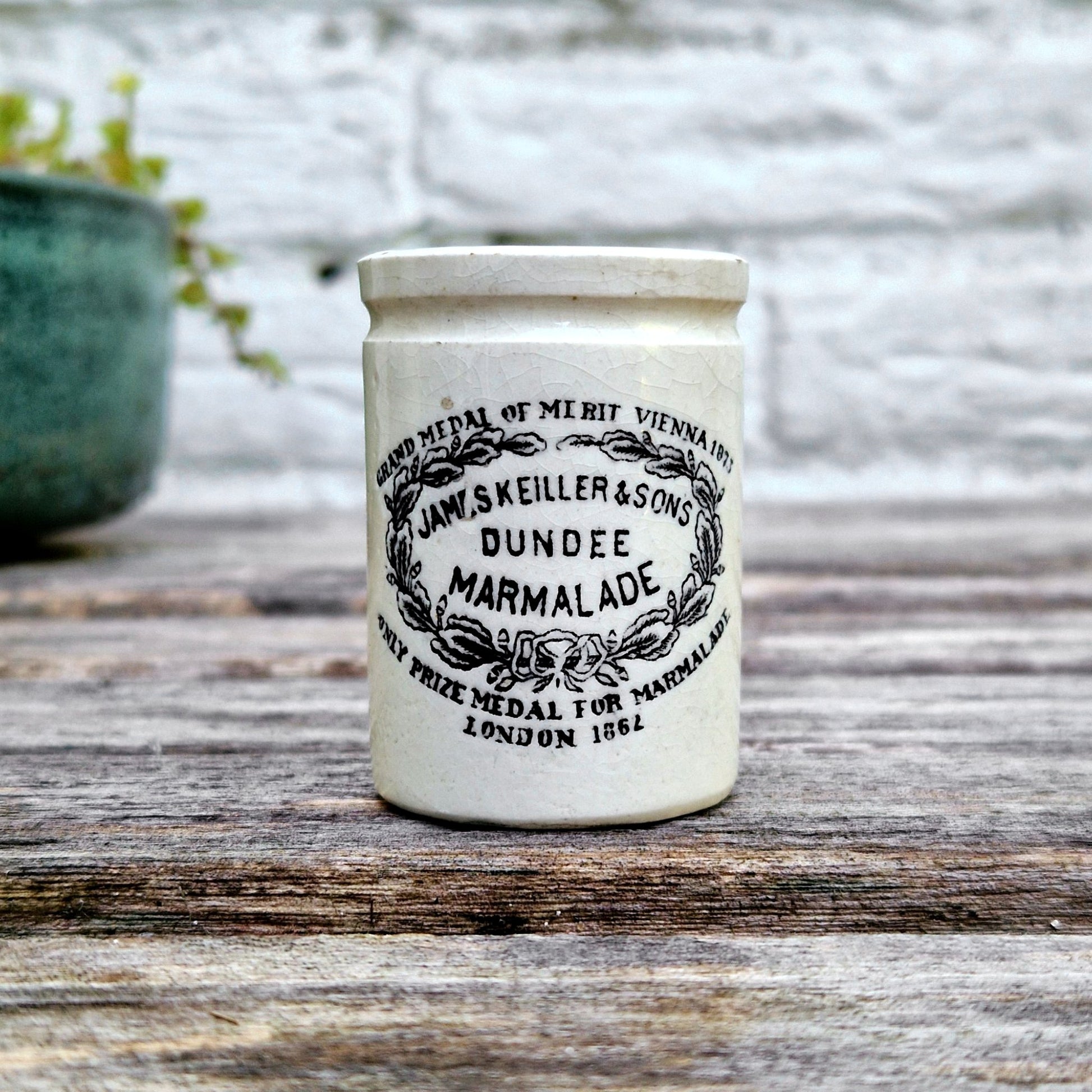 dundee marmalade advertising pot mini