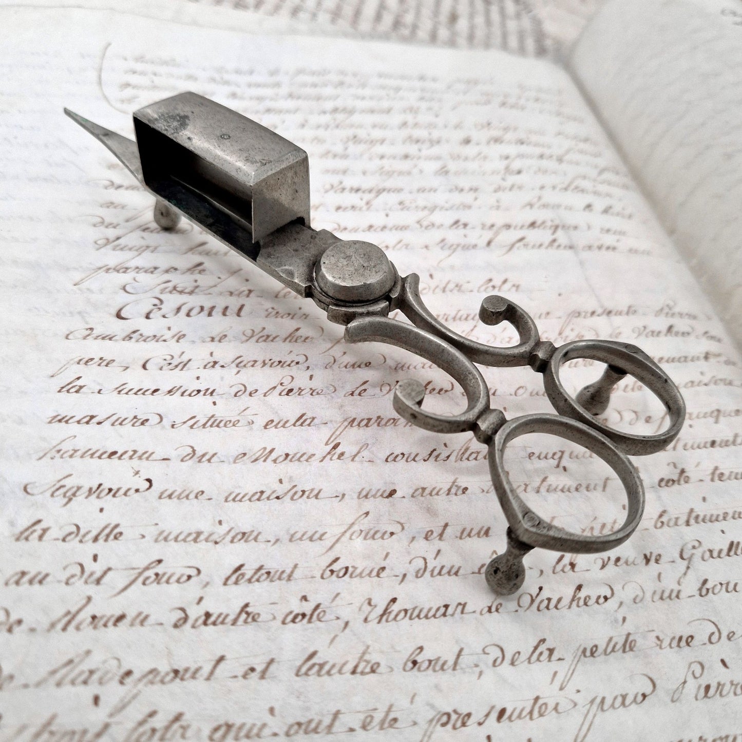 early candle wick trimmer metal