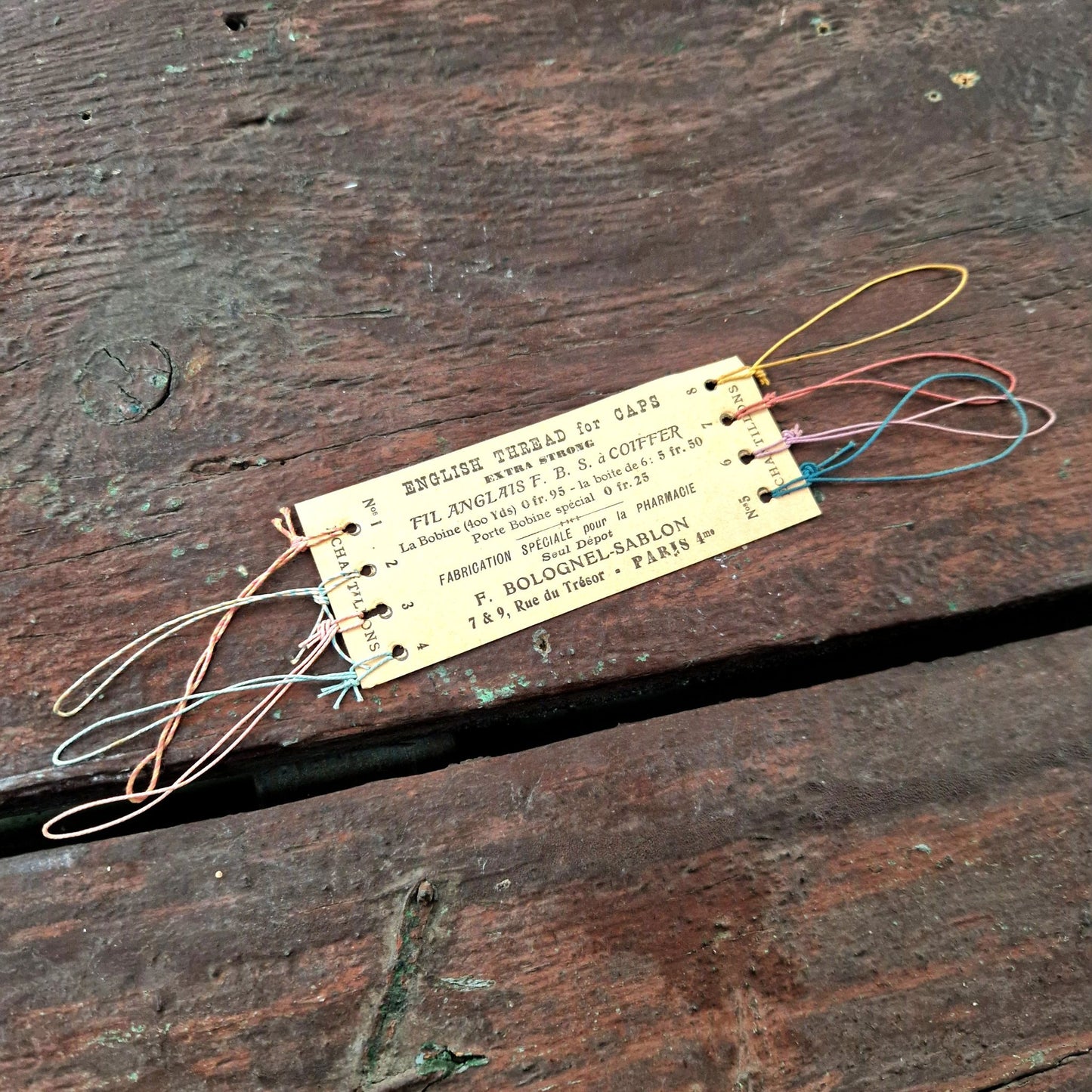 echantillon fil a coiffer ancien