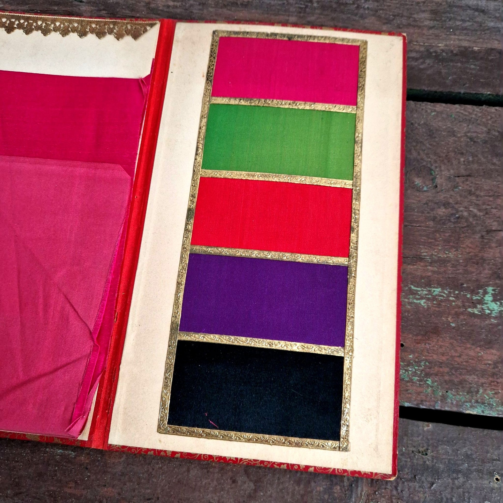 echantillons tissus vifs 1900