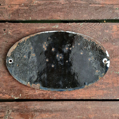 enamel sign closed on sunday