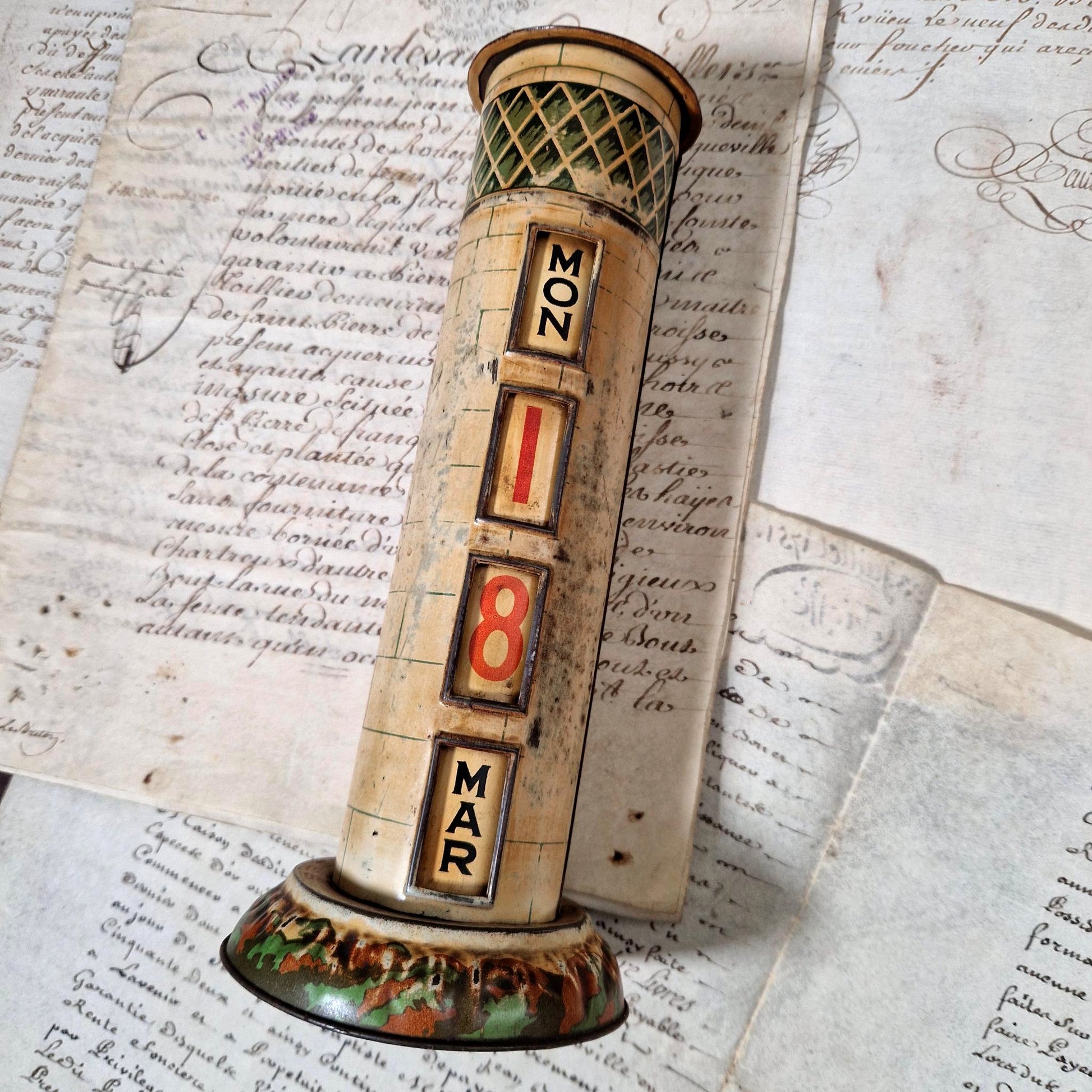 english metal rotating calendar