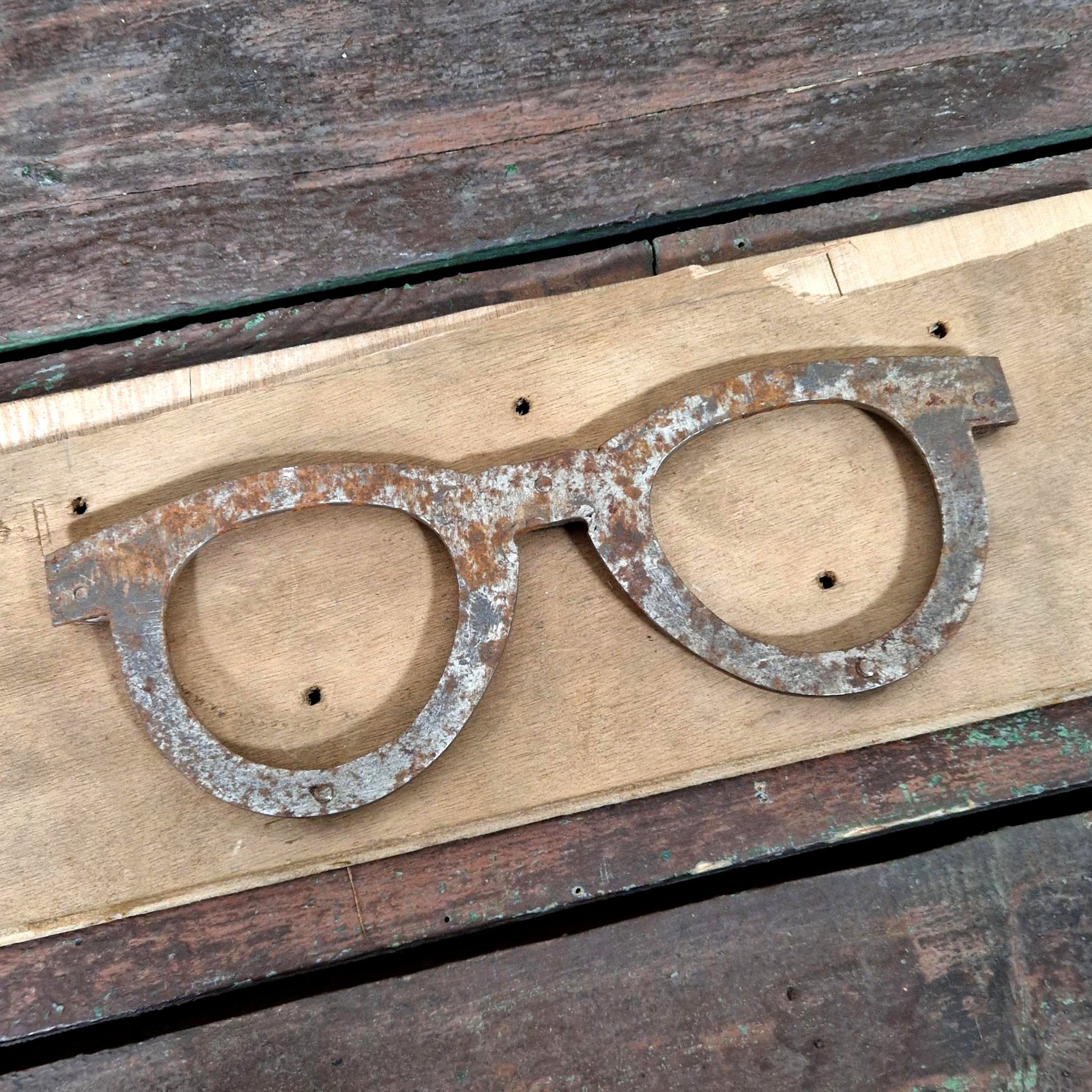 enseigne opticien ancienne