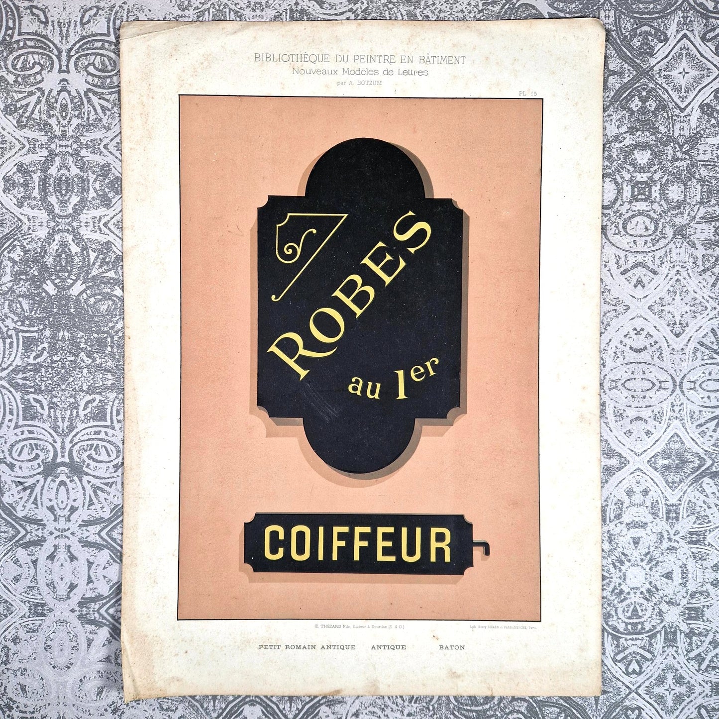 enseigne robes modes typographie botzum