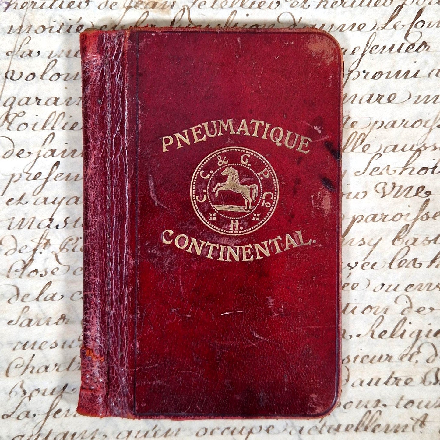 etui publicitaire pneumatique continental