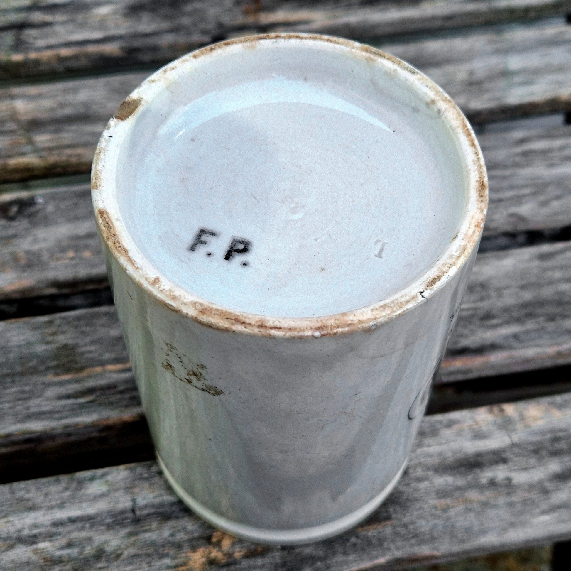 felix potin paris faience black and white