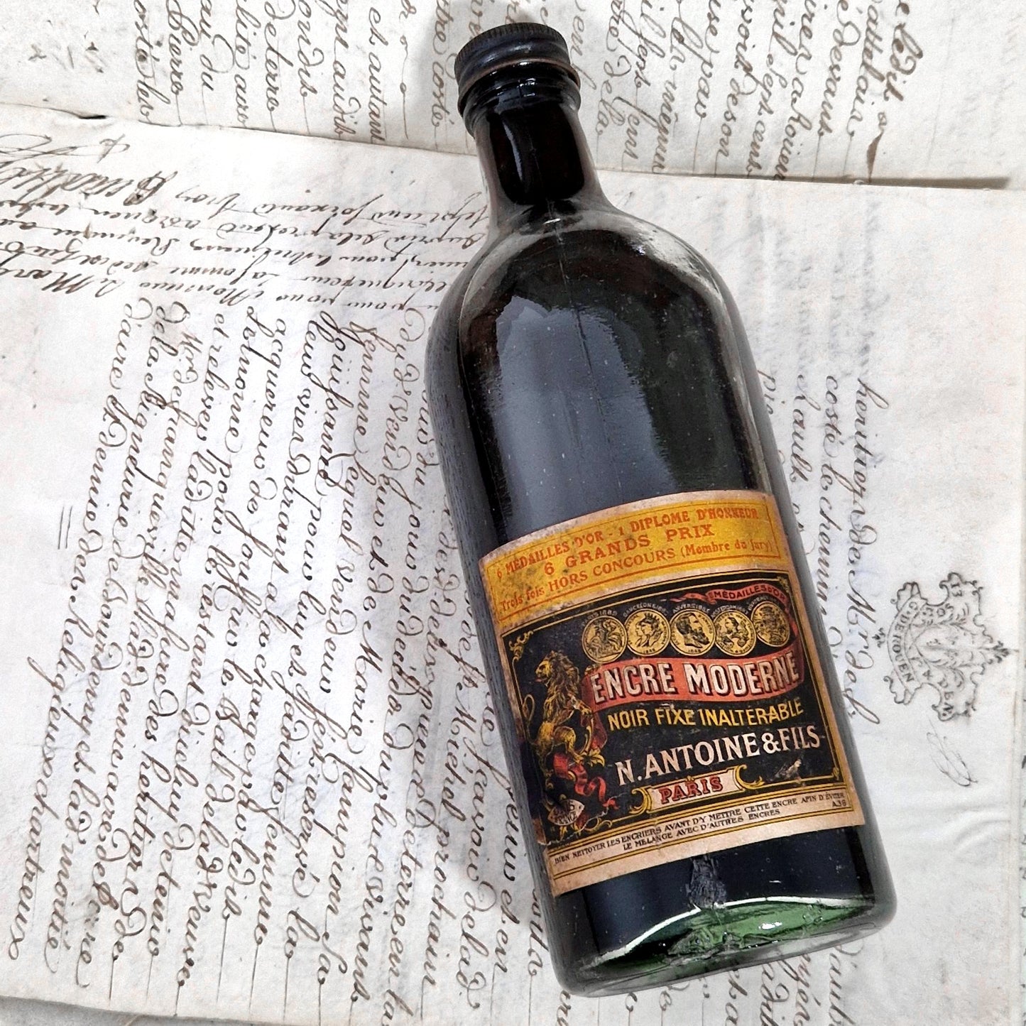 flacon encre ancienne n antoine paris