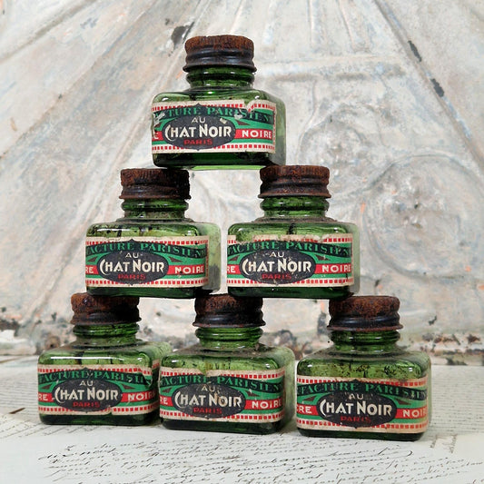 flacon encre chat noir paris