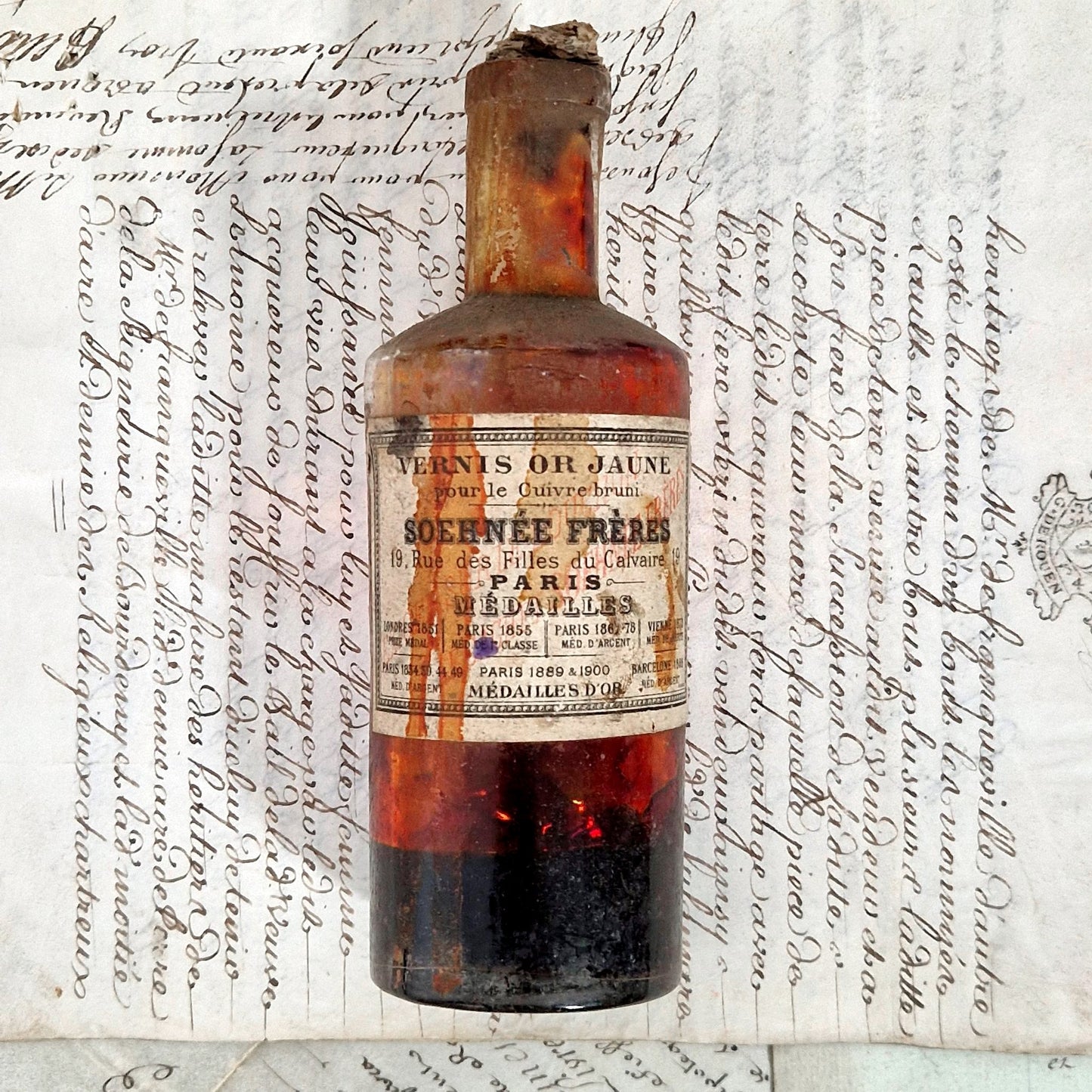 flacon vernis or jaune soehnee paris