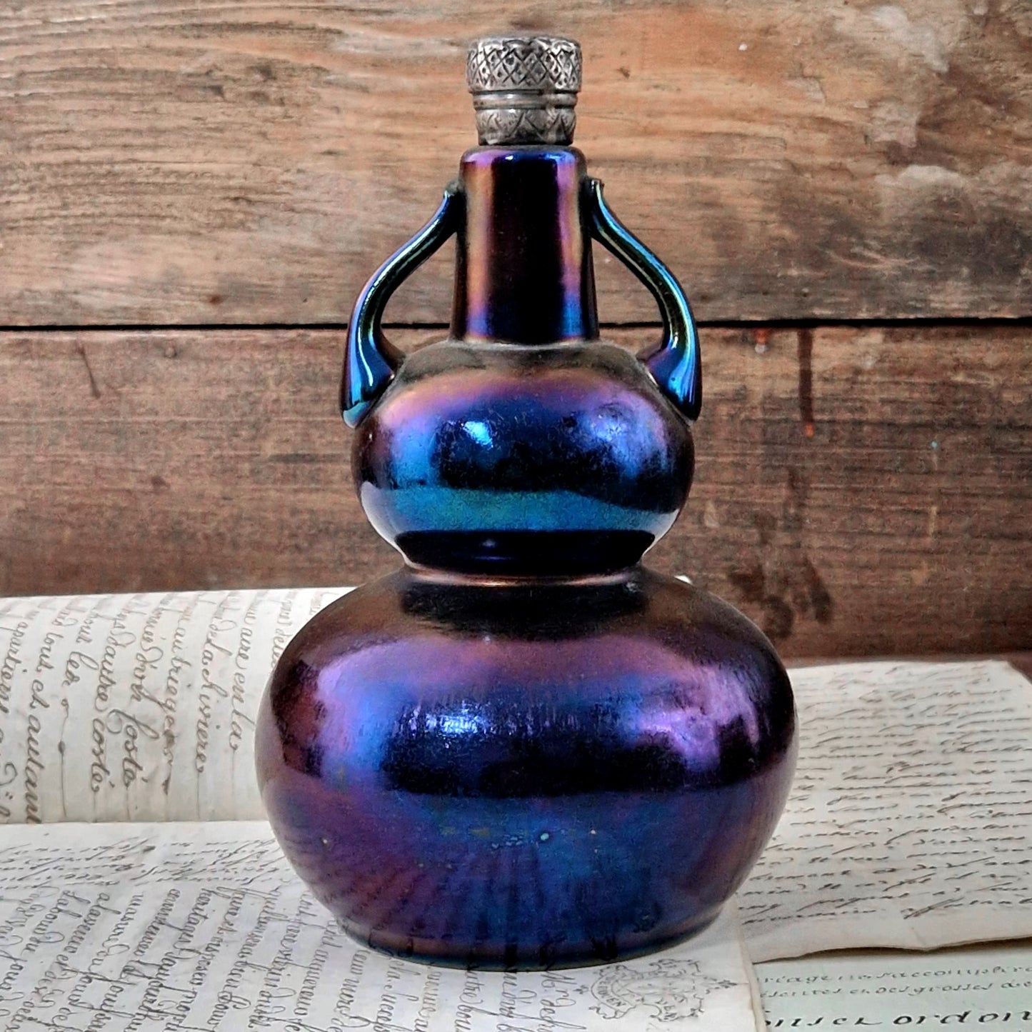 flacon verre irisé argent art nouveau