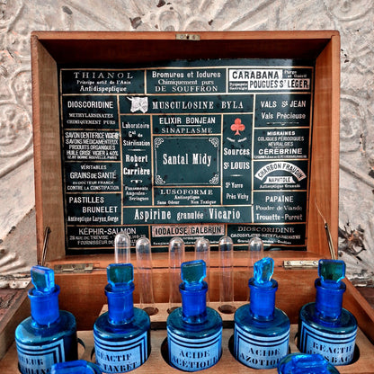 flacons verre bleu vicario mid