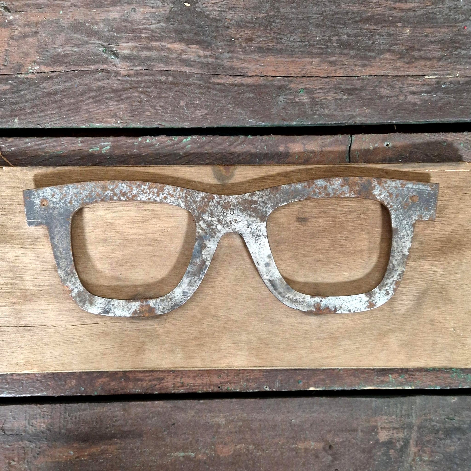 forme industrielle lunette